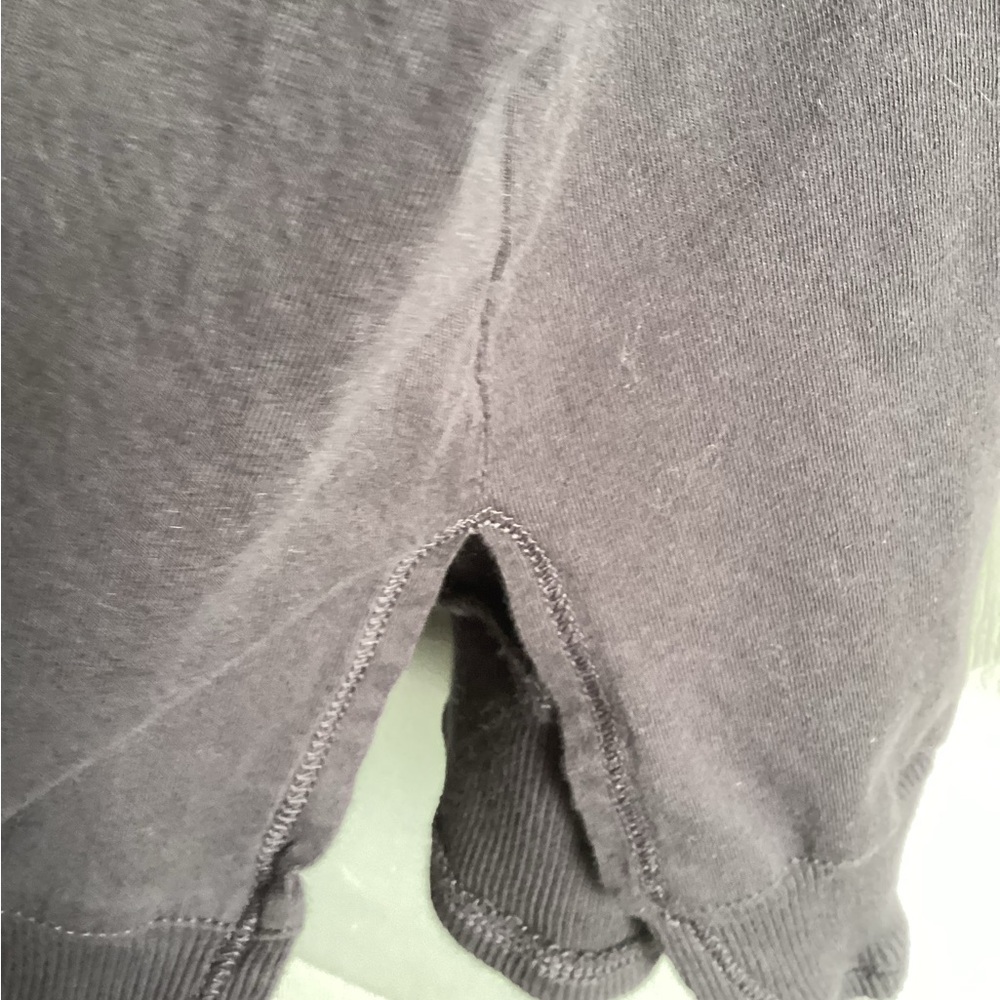 Carole Hochman Gray Long Sleeve Pocket Sweatshirt with Puppy 3x - Picture 4 of 6